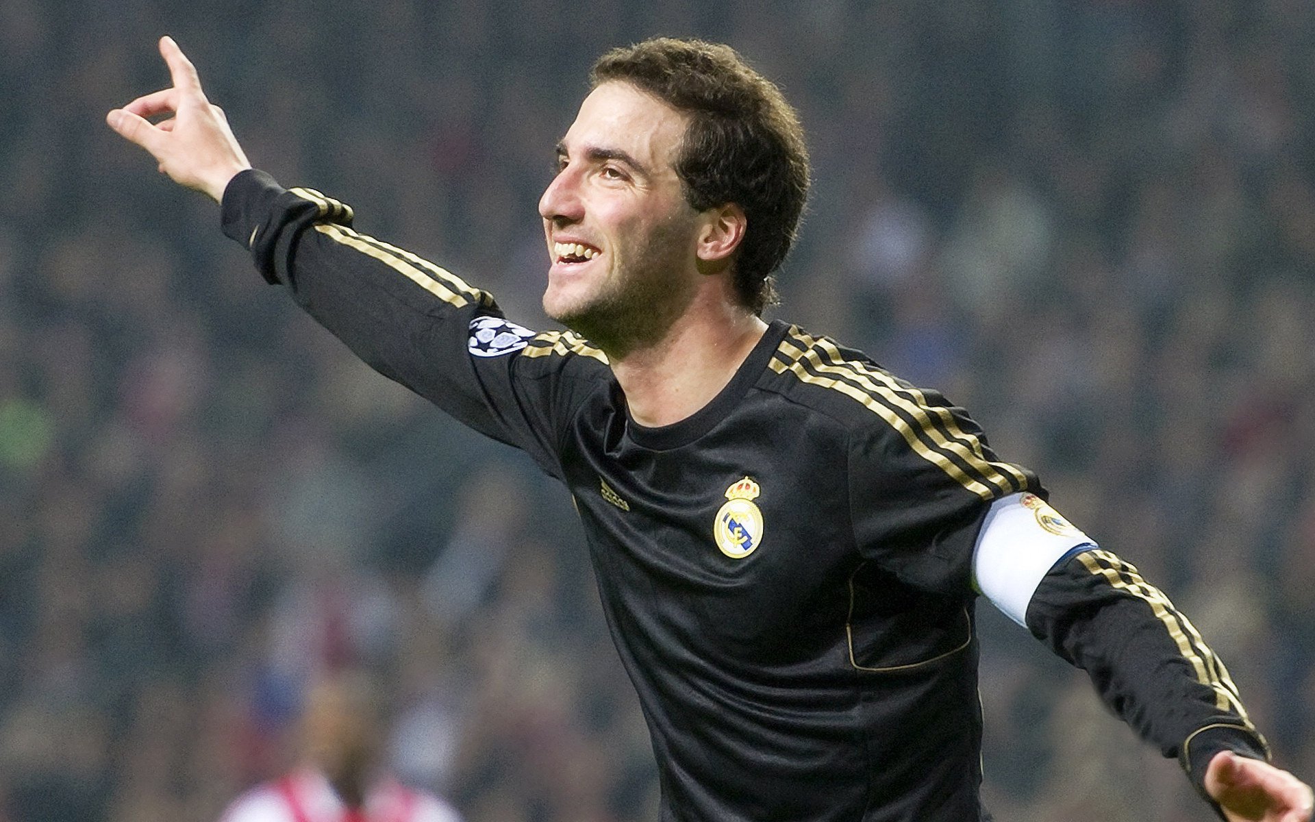 乐鱼体育官网下载-足球场上的搞笑段子:笑料不断!,足球的搞笑瞬间