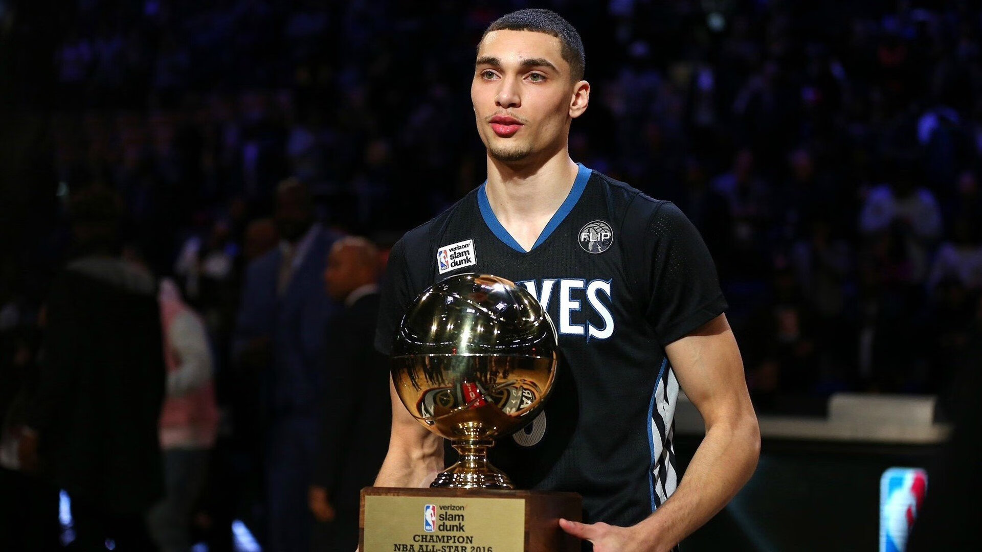 乐鱼体育在线登陆-中国游泳队在多哈世锦赛上夺得7枚金牌并打破一项世界纪录，开启突破之年