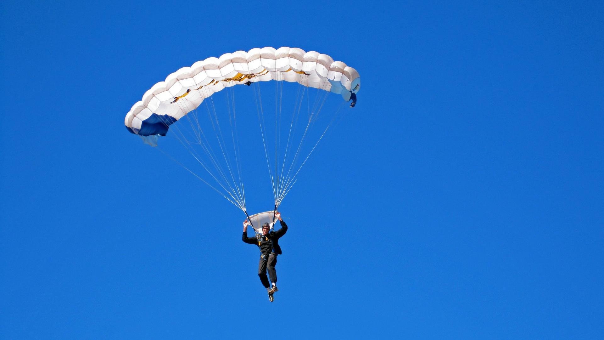 leyusport-中小学篮球对抗赛落幕冠军队表现出色备受高校关注，2020小学篮球比赛